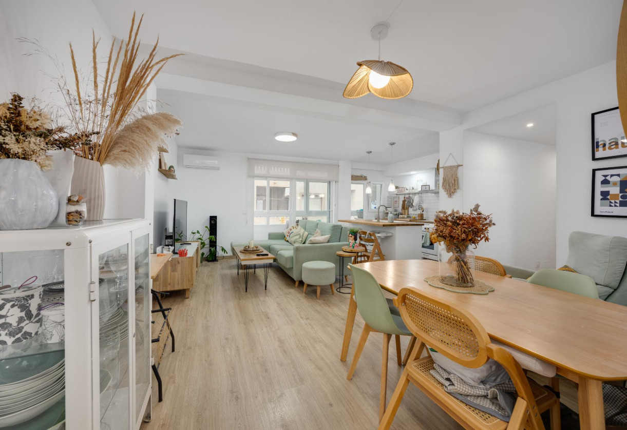 Rynek wtórny · APARTAMENTO · Torrevieja · playa de los naufragos