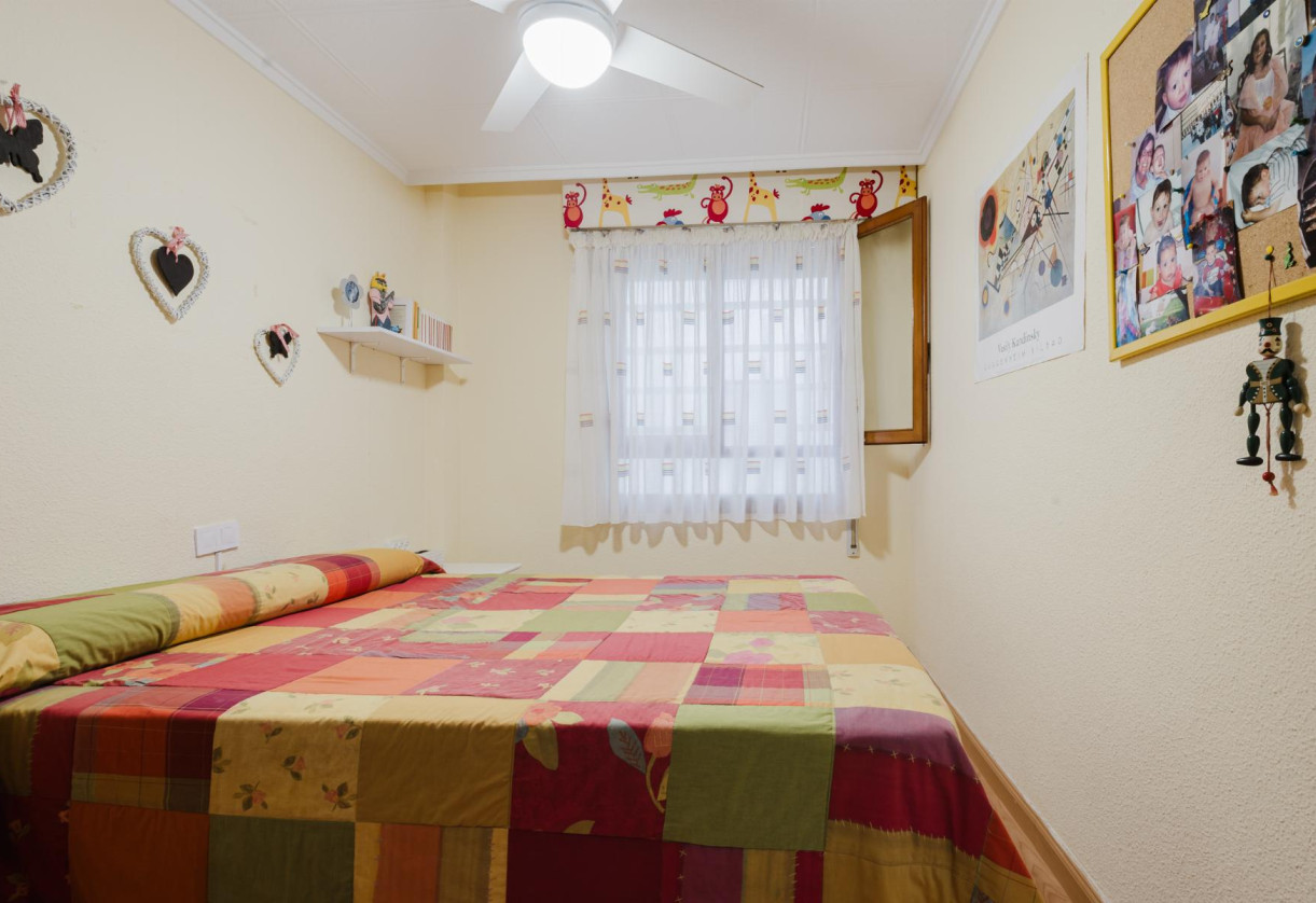 Rynek wtórny · APARTAMENTO · Torrevieja · Playa del Acequión