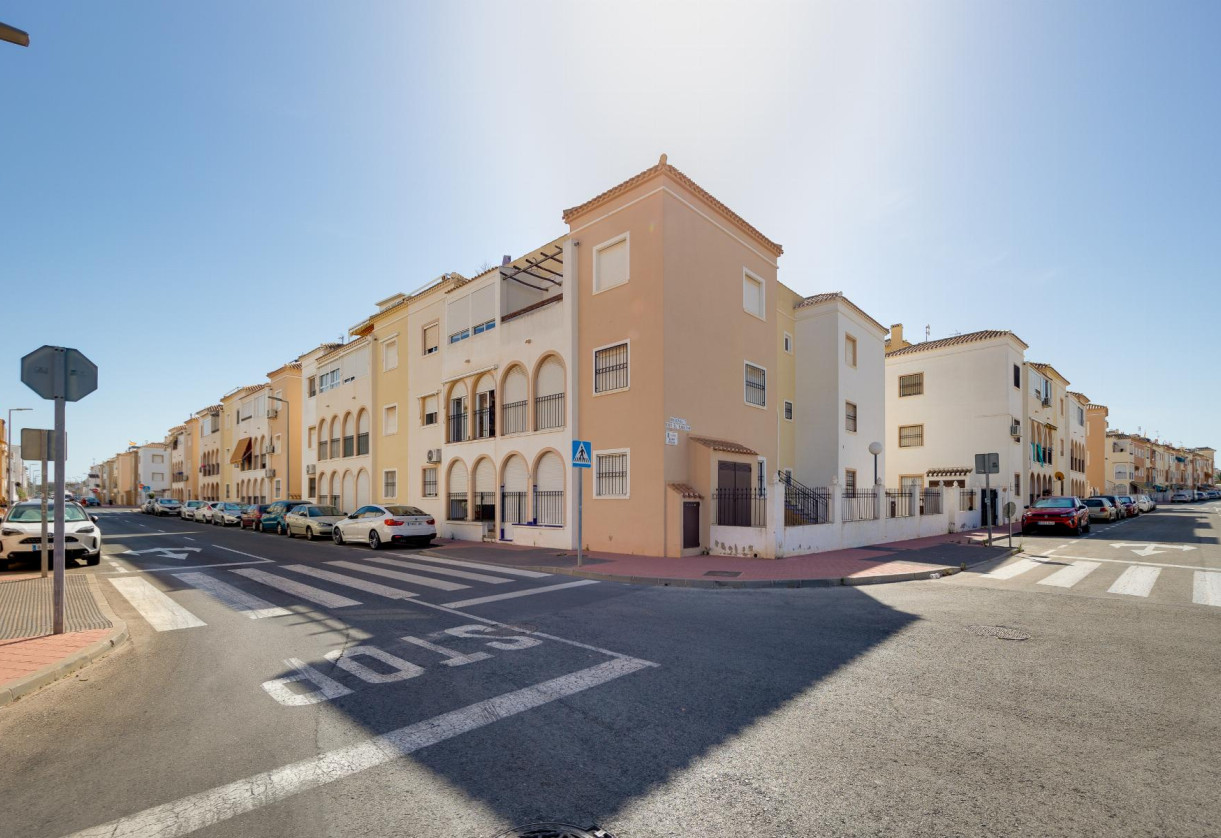 Rynek wtórny · Bungalow · Torrevieja · playa de los naufragos