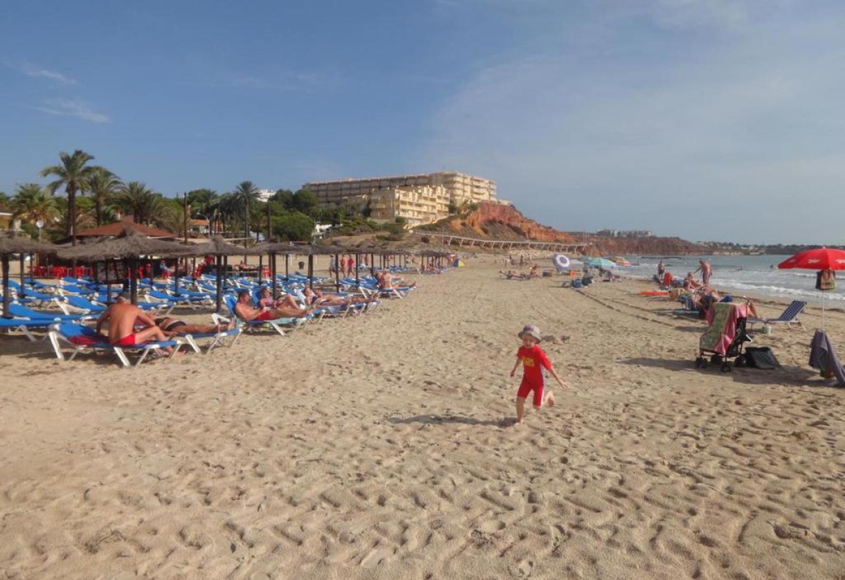Rynek wtórny · APARTAMENTO · Orihuela Costa · Campoamor
