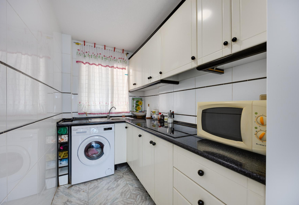Rynek wtórny · APARTAMENTO · Torrevieja · torre del moro