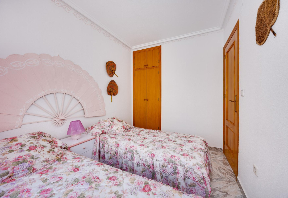 Rynek wtórny · APARTAMENTO · Torrevieja · torre del moro