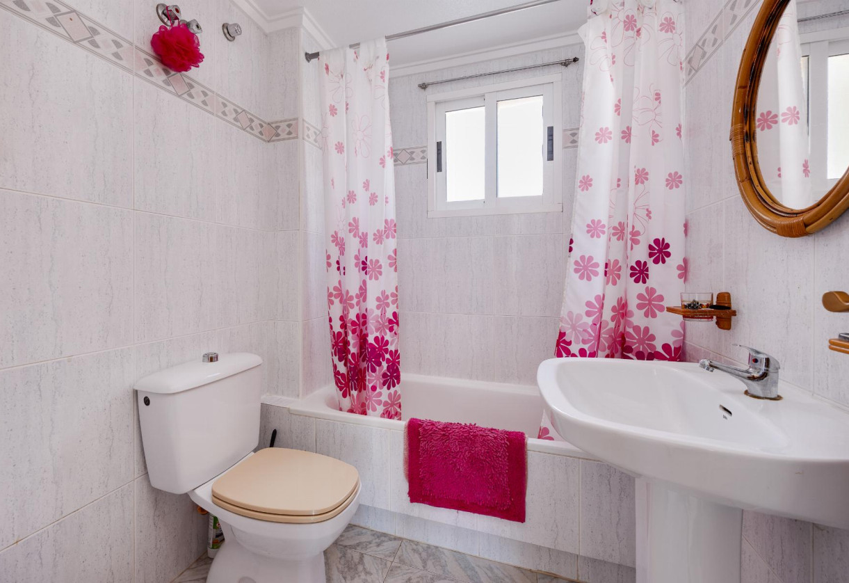 Rynek wtórny · APARTAMENTO · Torrevieja · torre del moro