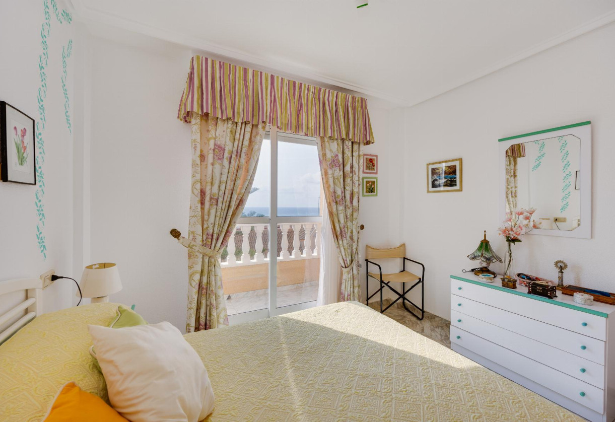 Rynek wtórny · APARTAMENTO · Torrevieja · torre del moro