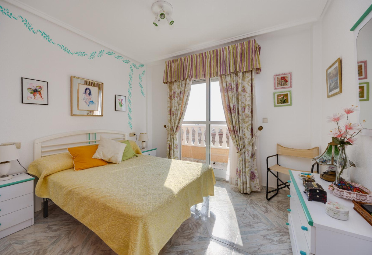 Rynek wtórny · APARTAMENTO · Torrevieja · torre del moro