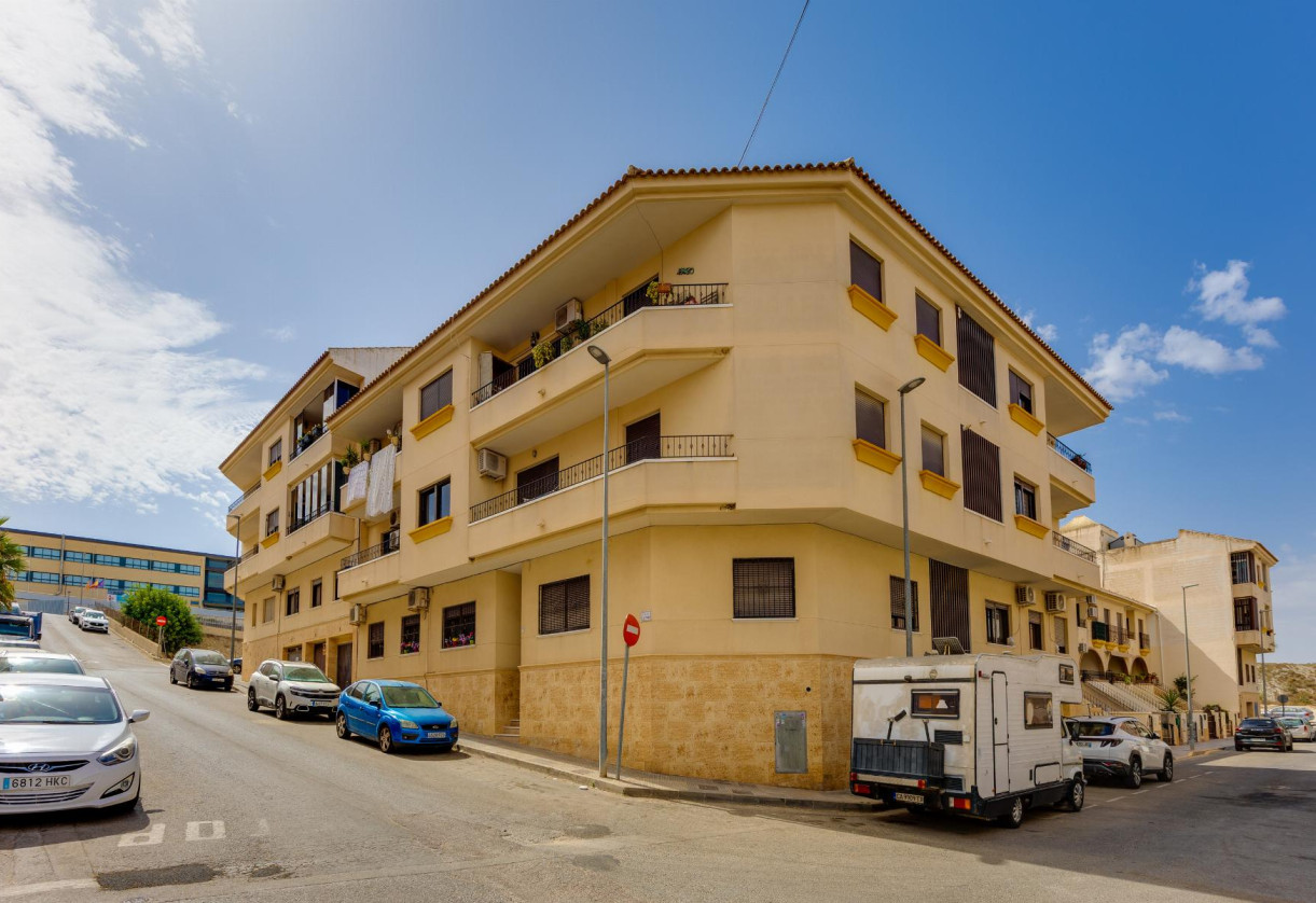 Rynek wtórny · APARTAMENTO · San Miguel de Salinas