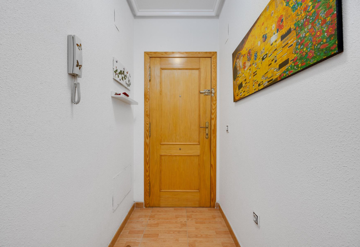 Rynek wtórny · APARTAMENTO · Torrevieja · Playa del Acequión