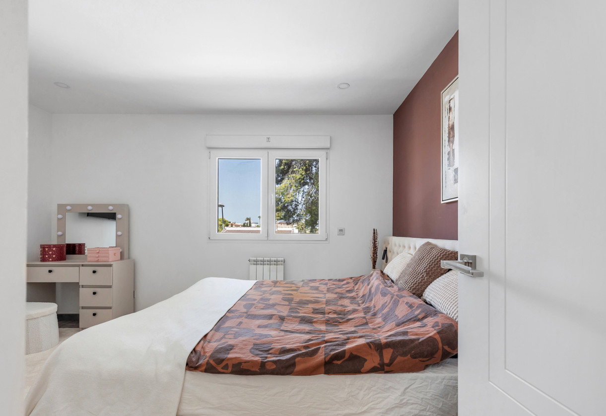 Sale · Villa · Torrevieja · Los balcones
