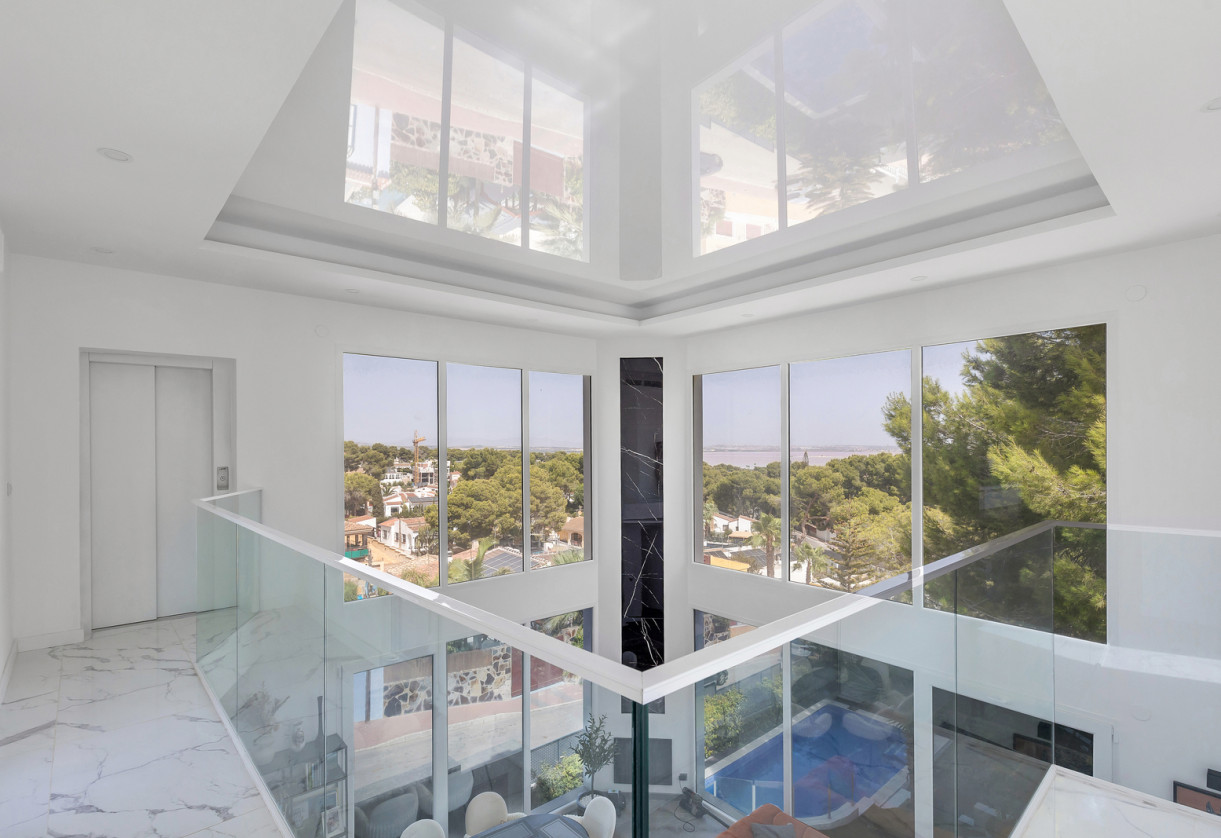 Sale · Villa · Torrevieja · Los balcones