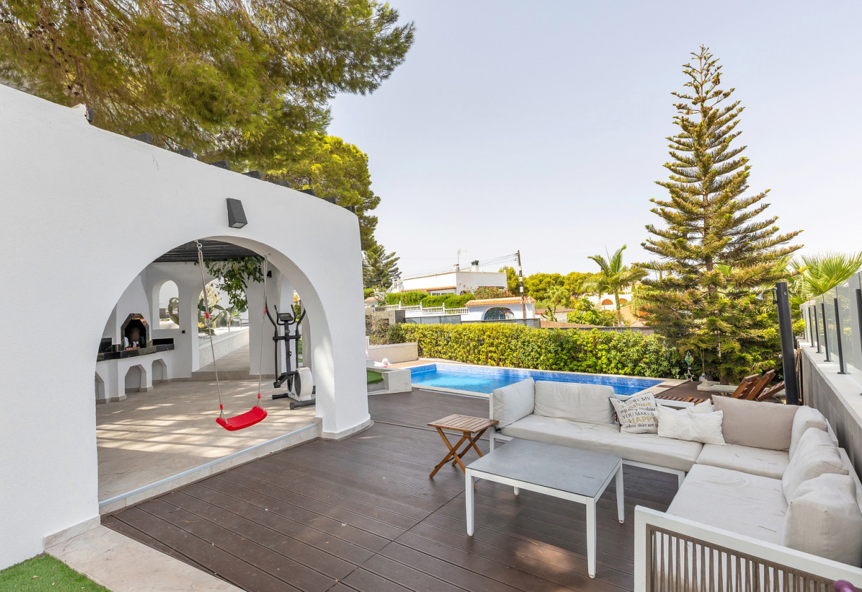 Sale · Villa · Torrevieja · Los balcones