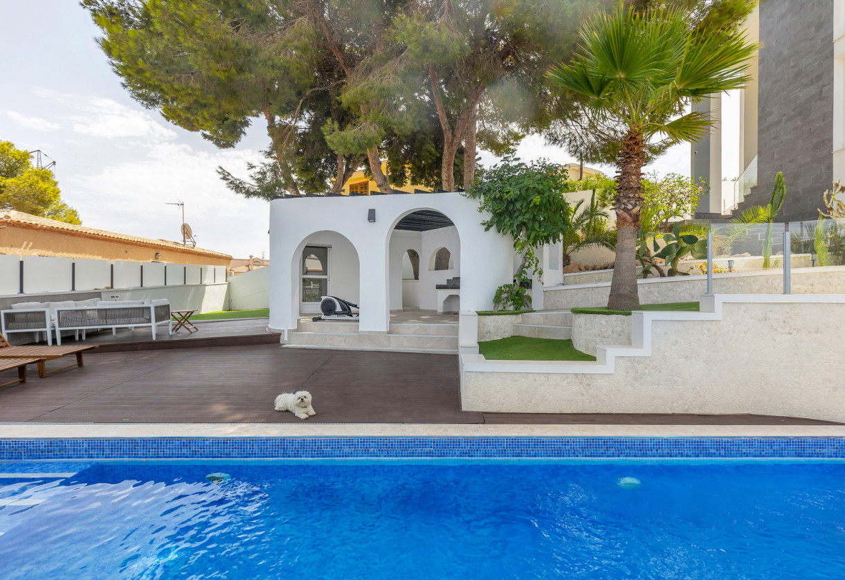 Sale · Villa · Torrevieja · Los balcones