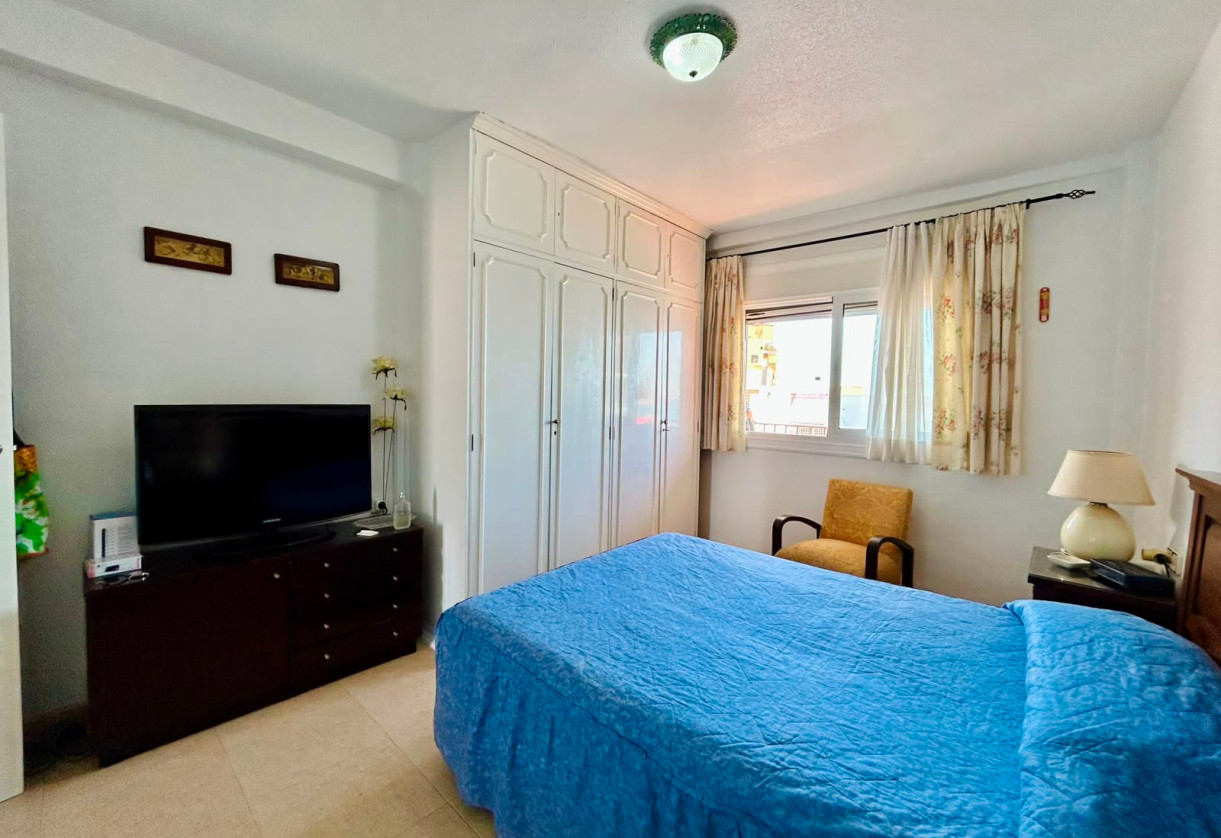 Rynek wtórny · APARTAMENTO · Torrevieja · Playa de los Locos