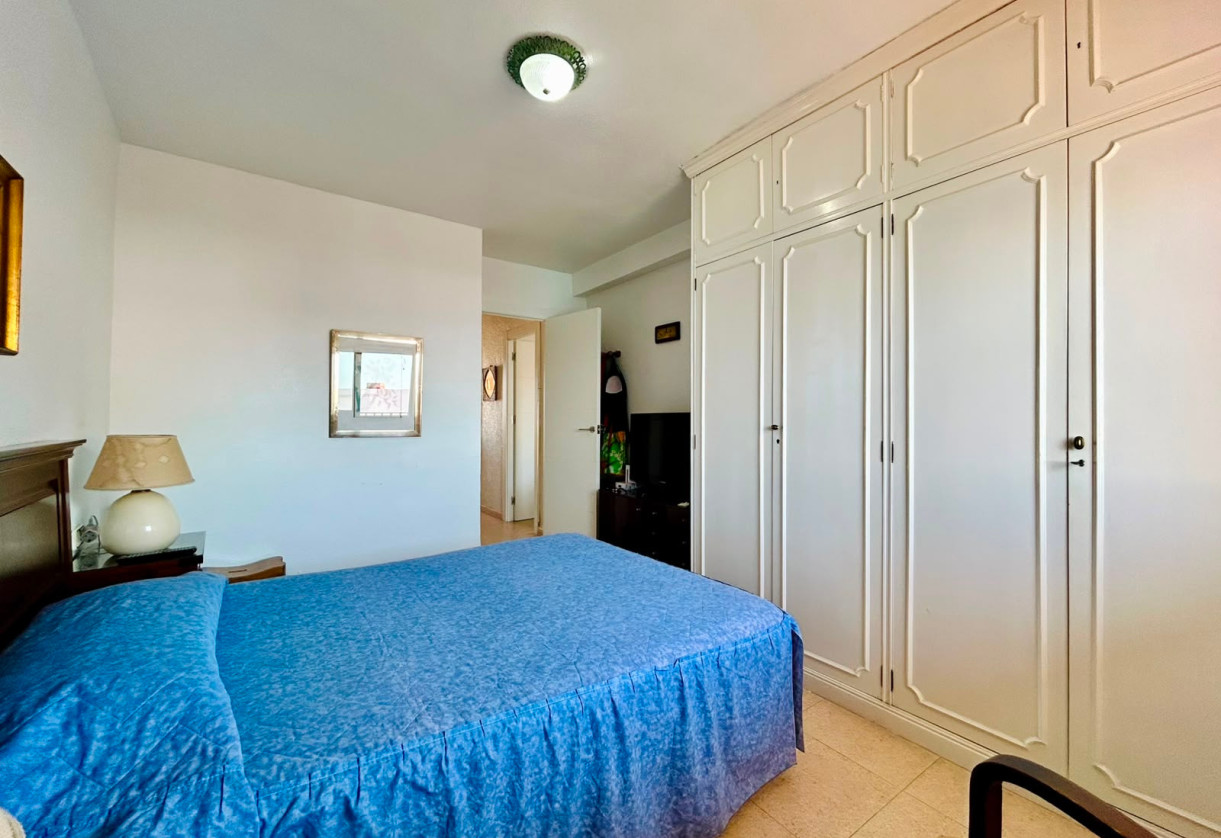 Rynek wtórny · APARTAMENTO · Torrevieja · Playa de los Locos