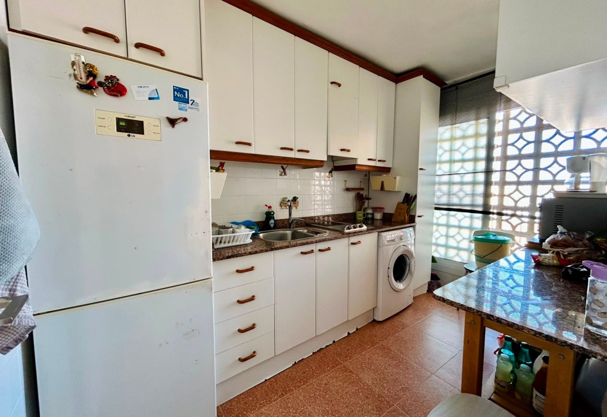 Rynek wtórny · APARTAMENTO · Torrevieja · Playa de los Locos