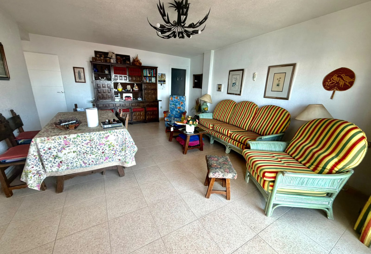 Rynek wtórny · APARTAMENTO · Torrevieja · Playa de los Locos