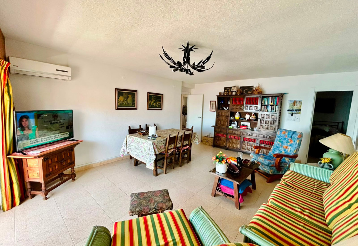Rynek wtórny · APARTAMENTO · Torrevieja · Playa de los Locos