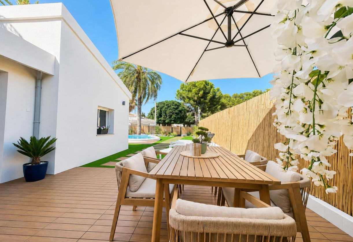 Rynek wtórny · Semi · Orihuela Costa · Punta Prima