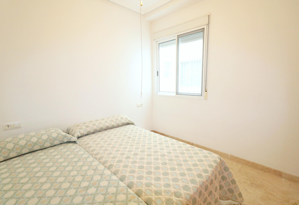 Rynek wtórny · Apartment · Torrevieja · Playa del cura