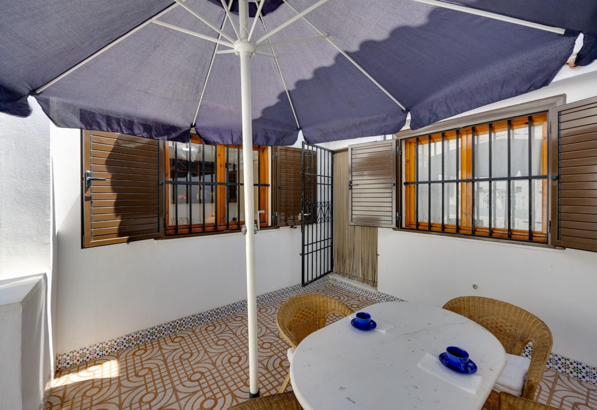 Rynek wtórny · Villa · Torrevieja · Calas blanca