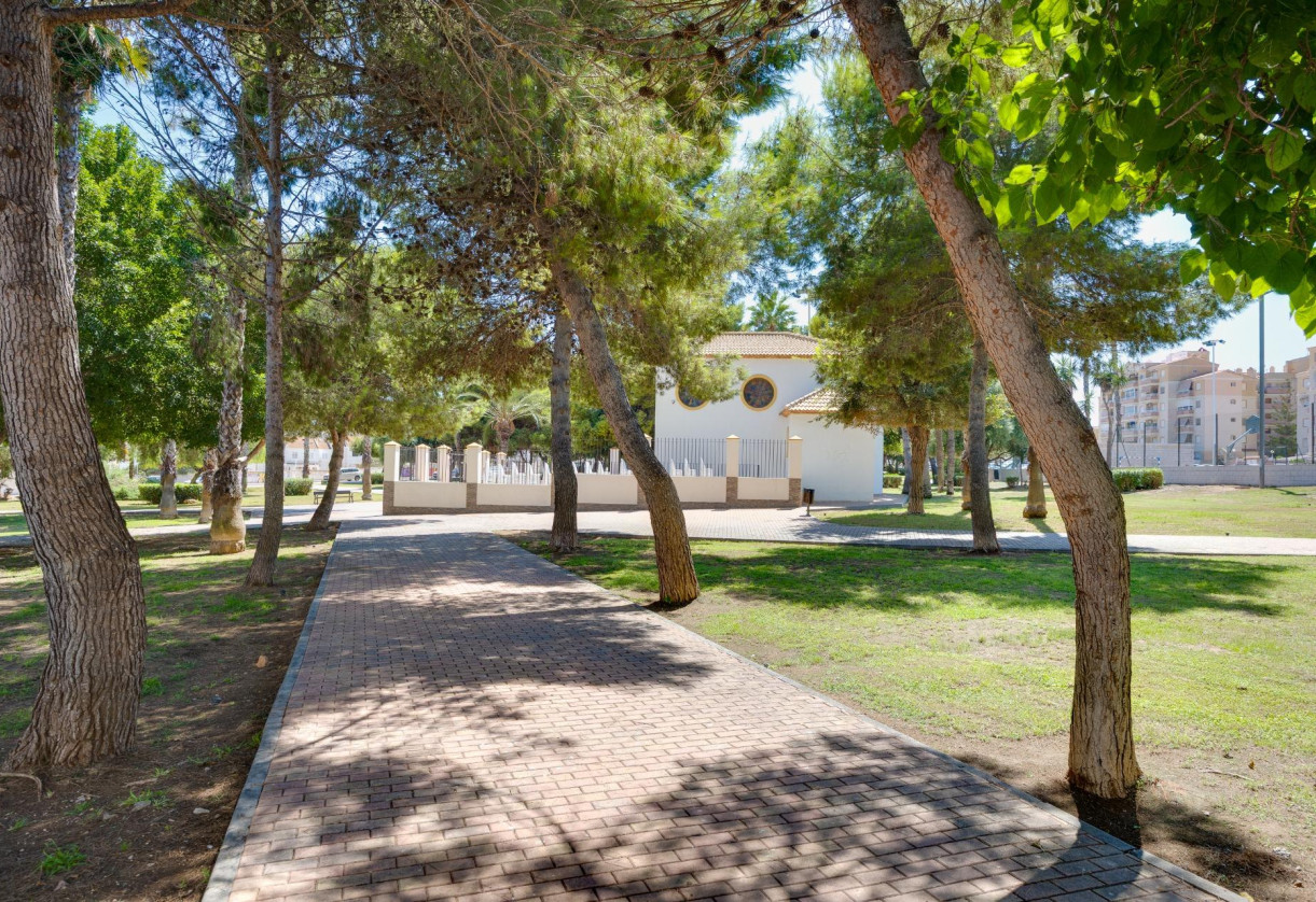 Rynek wtórny · Villa · Torrevieja · Calas blanca