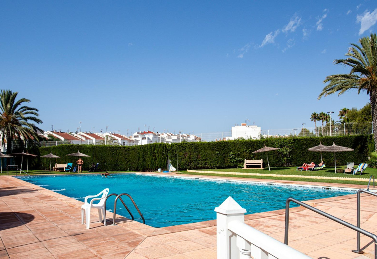 Rynek wtórny · Villa · Torrevieja · Calas blanca