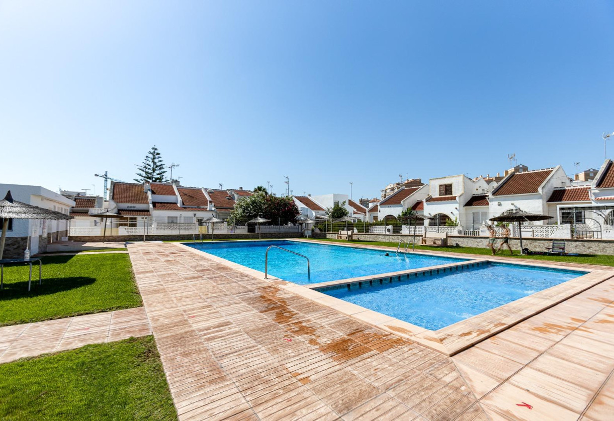 Rynek wtórny · Villa · Torrevieja · Calas blanca