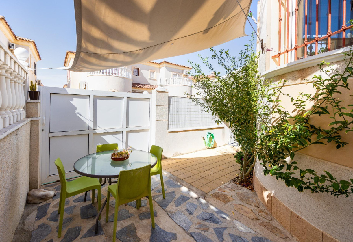 Rynek wtórny · Villa · Torrevieja · Aguas Nuevas
