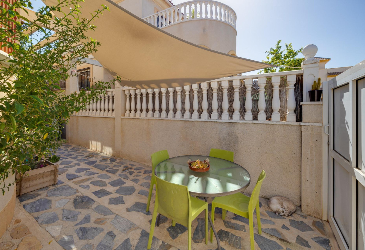 Rynek wtórny · Villa · Torrevieja · Aguas Nuevas