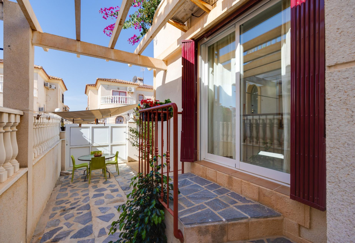 Rynek wtórny · Villa · Torrevieja · Aguas Nuevas