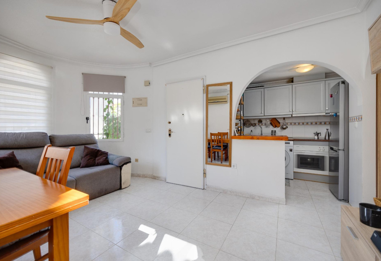 Rynek wtórny · Villa · Torrevieja · Aguas Nuevas