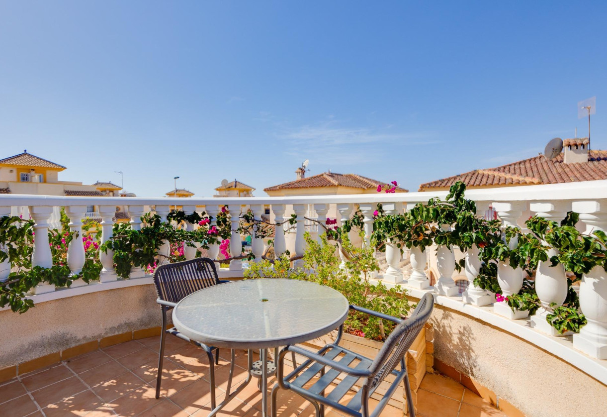 Rynek wtórny · Villa · Torrevieja · Aguas Nuevas