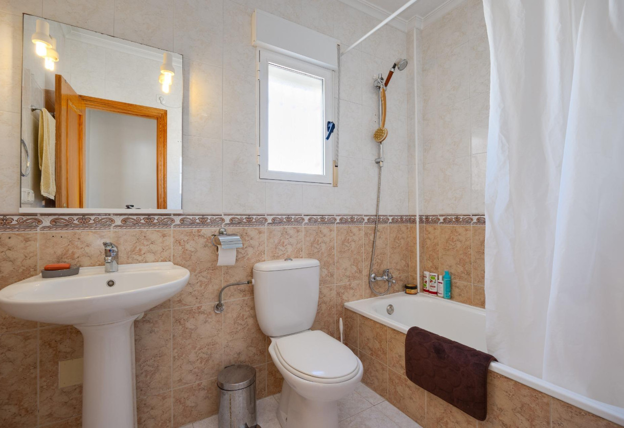 Rynek wtórny · Villa · Torrevieja · Aguas Nuevas