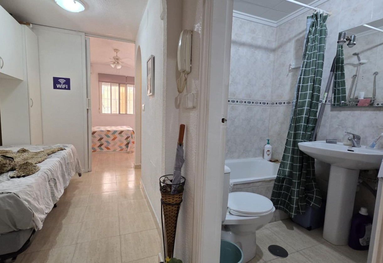 Rynek wtórny · Apartment · Torrevieja · Playa del cura
