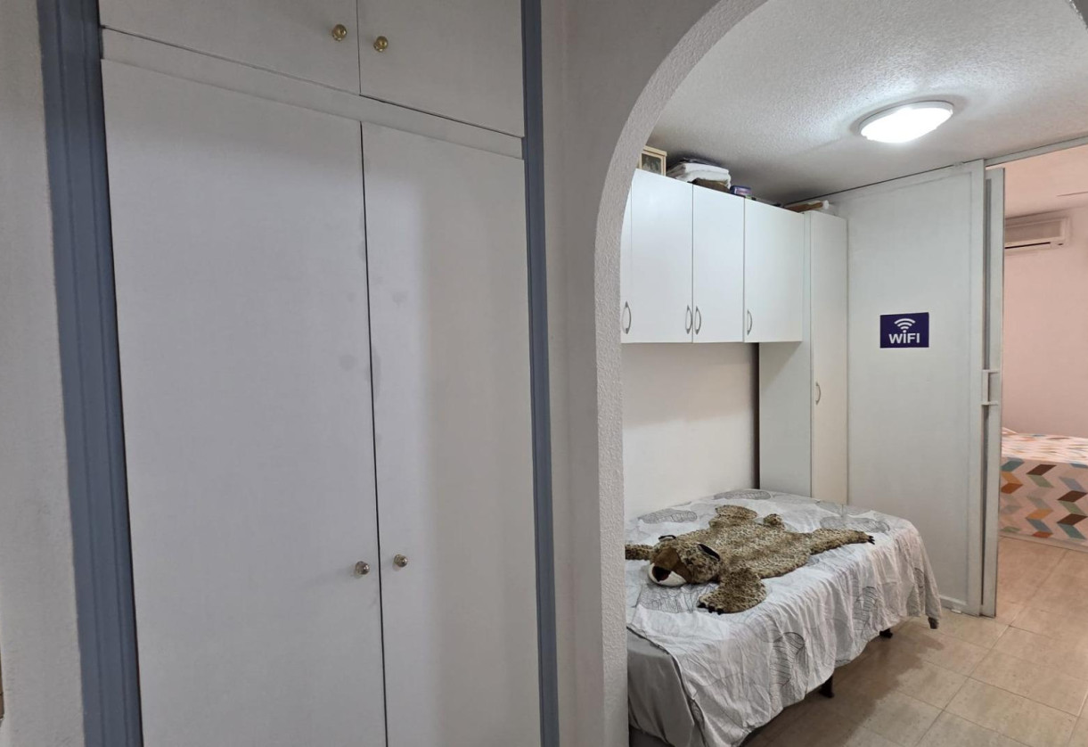 Rynek wtórny · Apartment · Torrevieja · Playa del cura