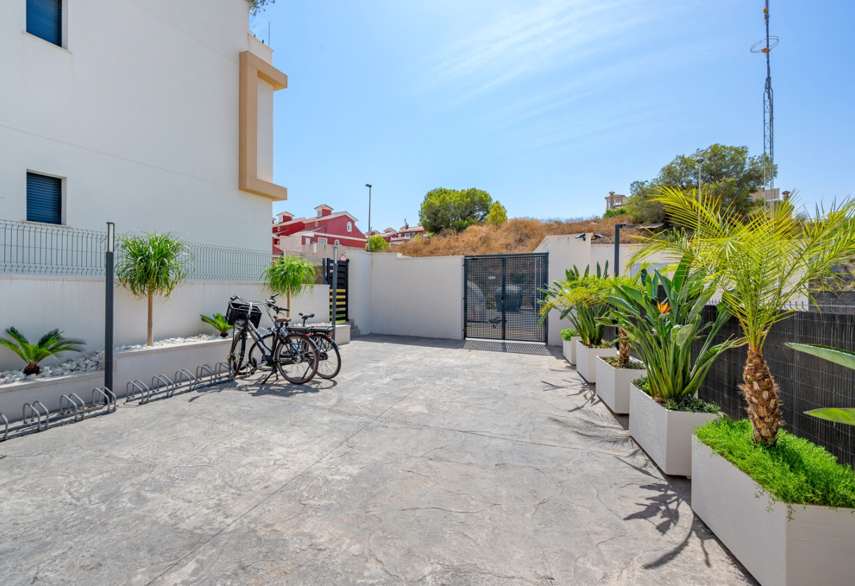 Sale · Apartments · Orihuela Costa · Villamartín