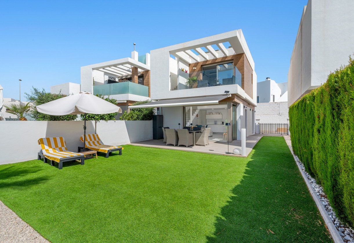 Sale · Villa · Orihuela Costa · Villamartín