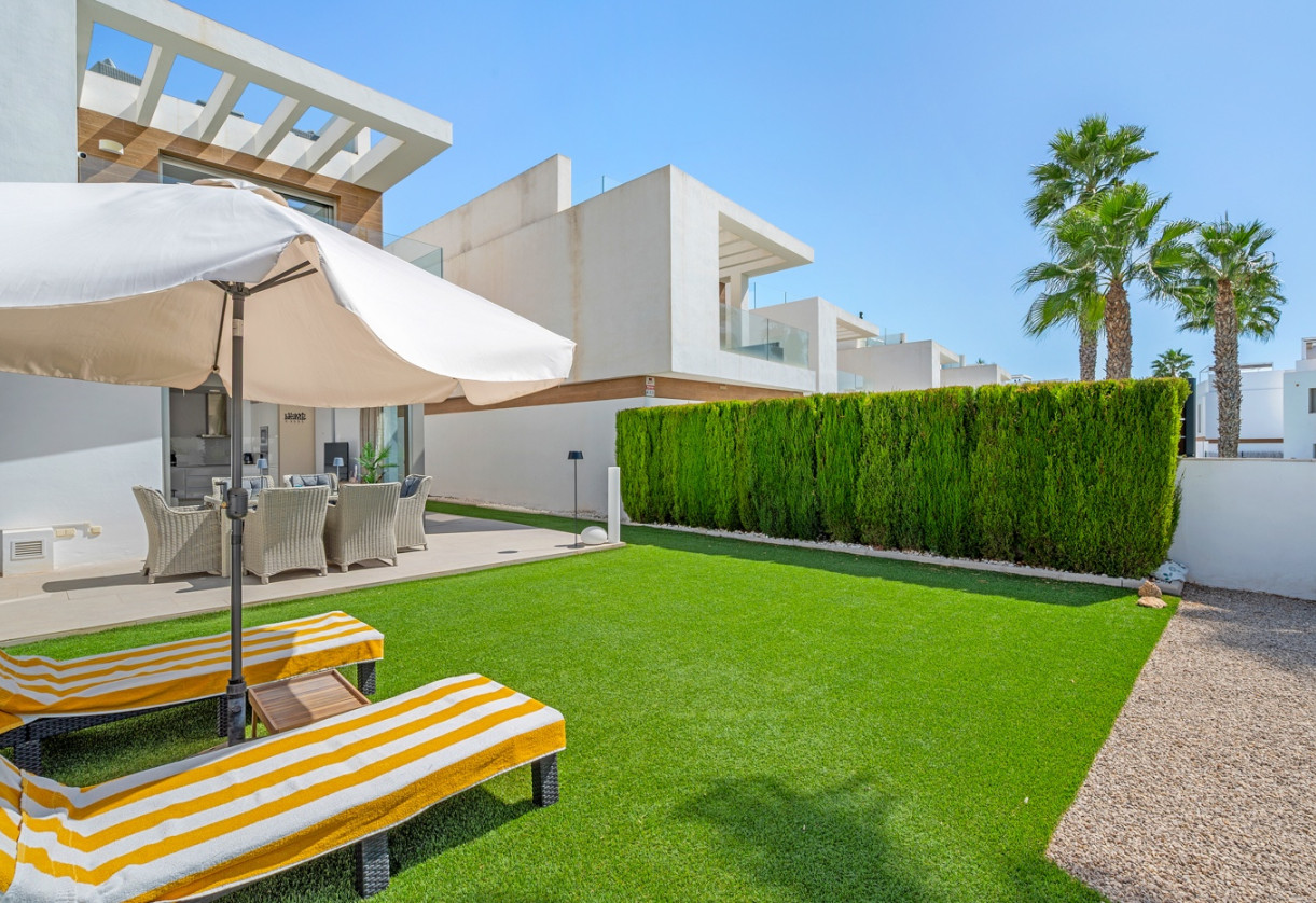Sale · Villa · Orihuela Costa · Villamartín