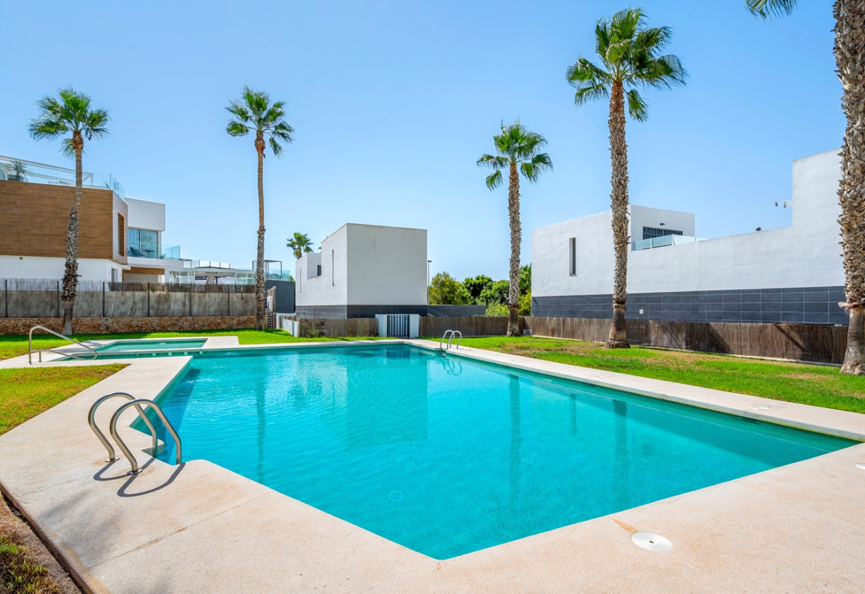 Sale · Villa · Orihuela Costa · Villamartín