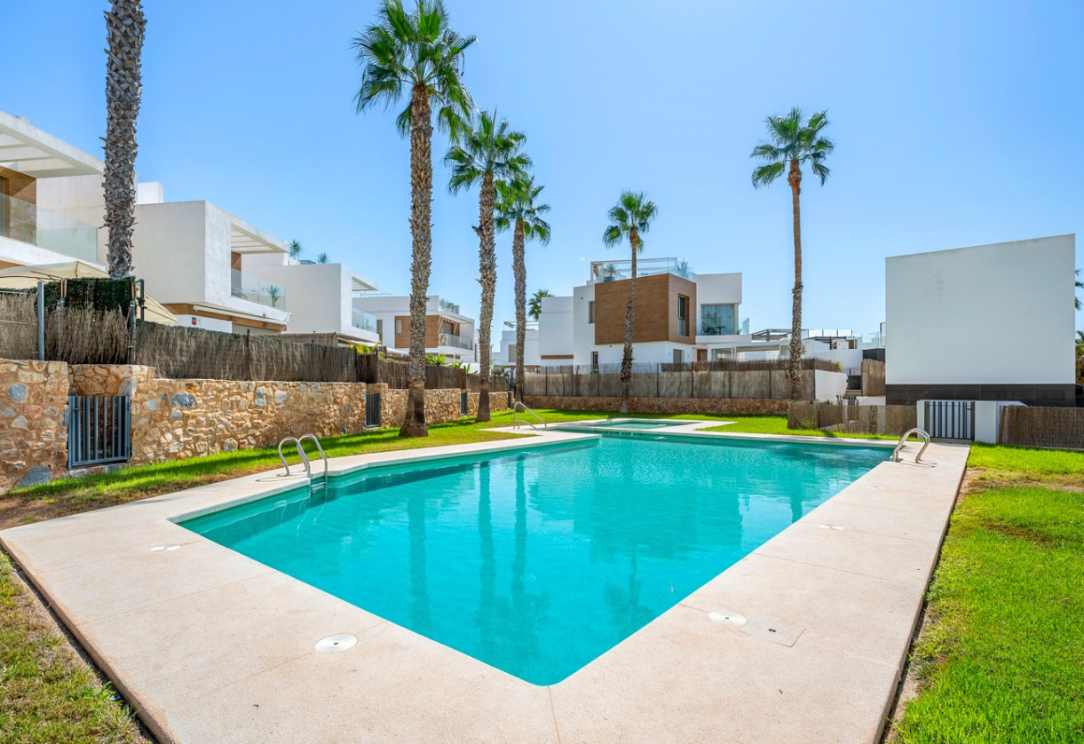 Sale · Villa · Orihuela Costa · Villamartín