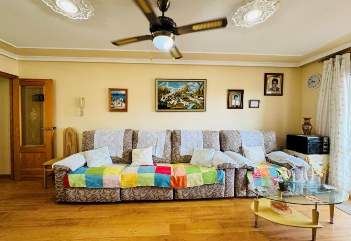 Reventa · Apartment · La Mata