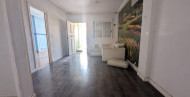 Sale · Bungalow · Torrevieja · Centro