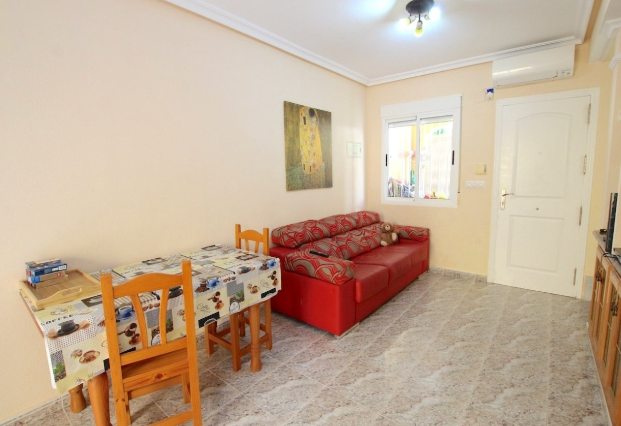 Sale · Townhouse · Villamartin