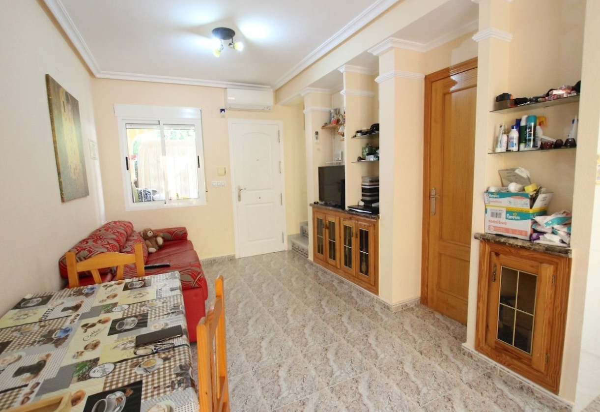 Sale · Townhouse · Villamartin