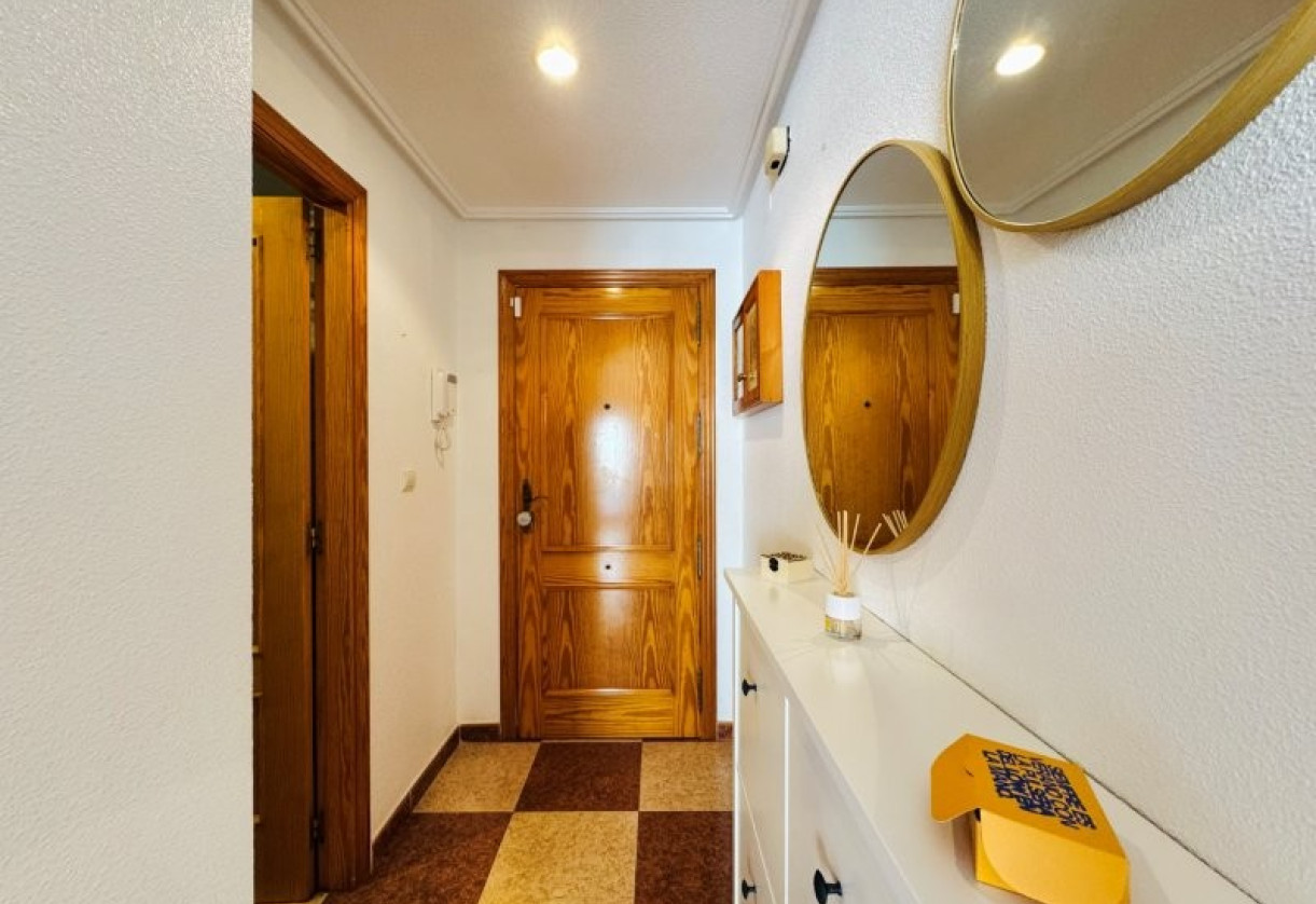 Sale · penthouse · La Mata