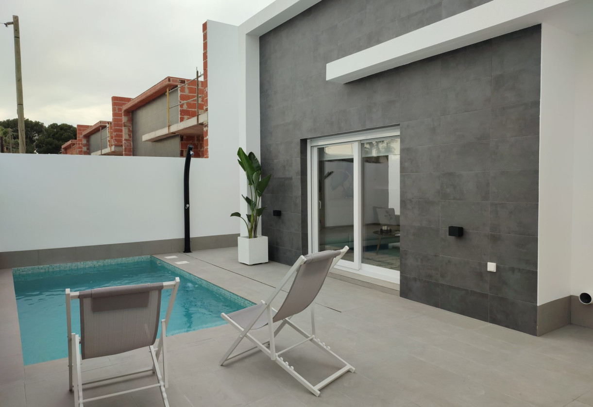 Rynek pierwotny · Detached Villa · Balsicas