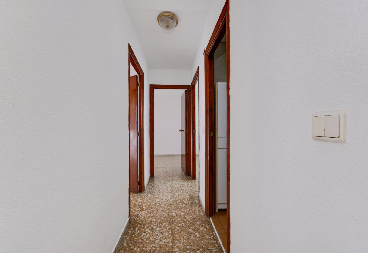 Sale · APARTAMENTO · Torrevieja · Playa del Acequión