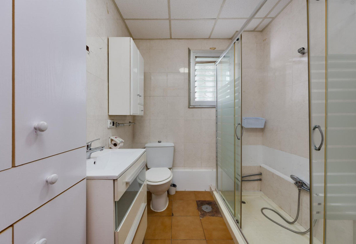 Sale · APARTAMENTO · Torrevieja · Playa del Acequión