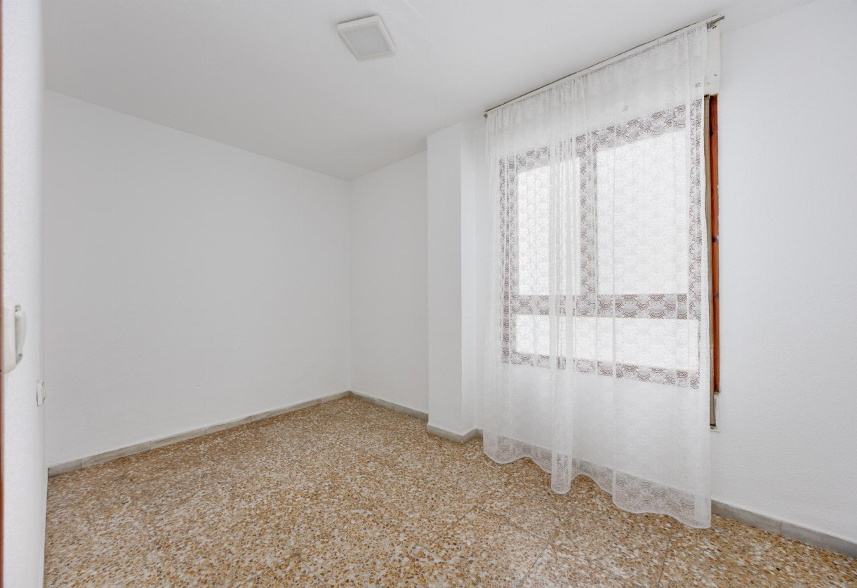 Sale · APARTAMENTO · Torrevieja · Playa del Acequión