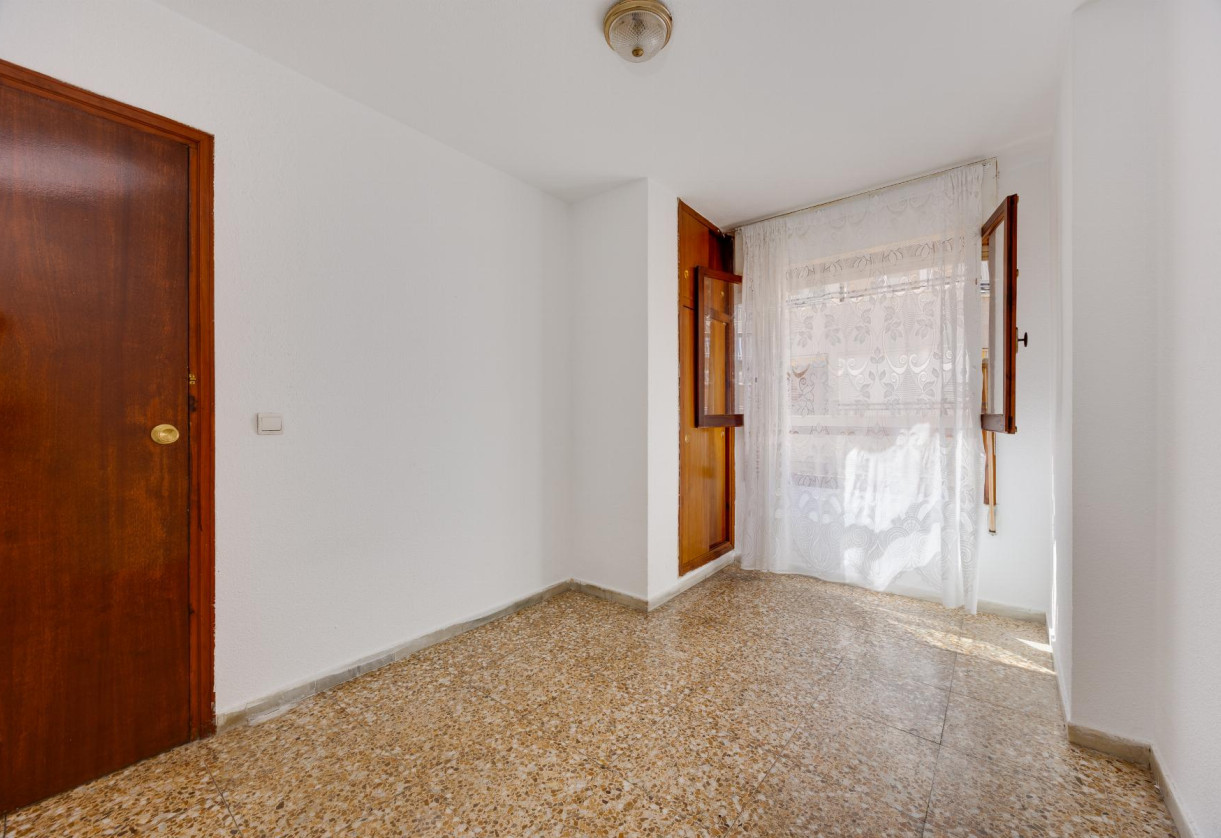 Sale · APARTAMENTO · Torrevieja · Playa del Acequión