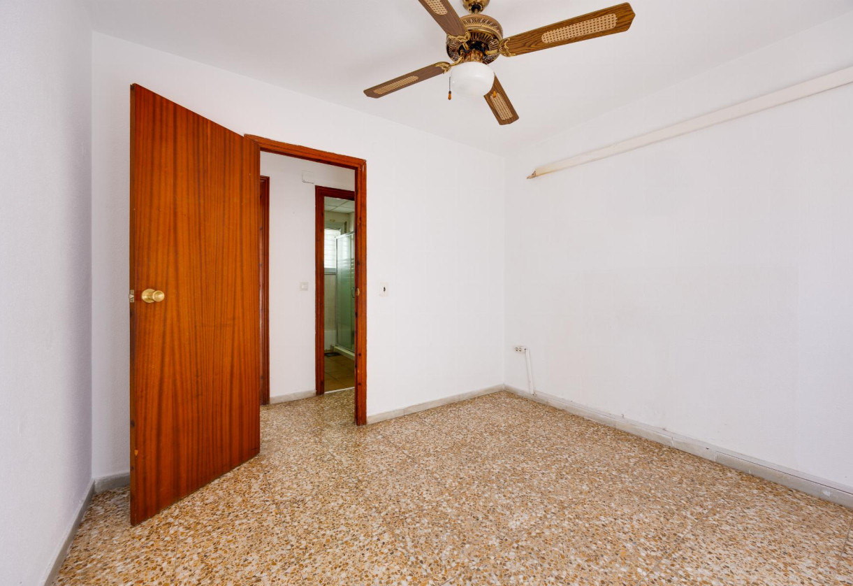 Sale · APARTAMENTO · Torrevieja · Playa del Acequión